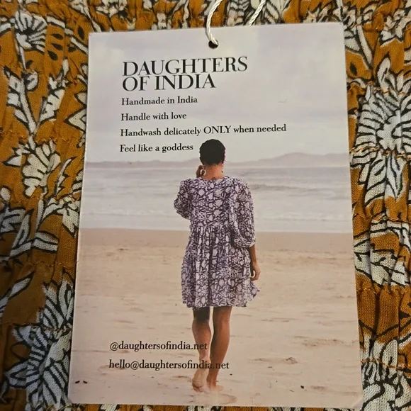 Daughters of India Puckered Top. Clay. XS. Brand New!!! - Picture 3 of 5